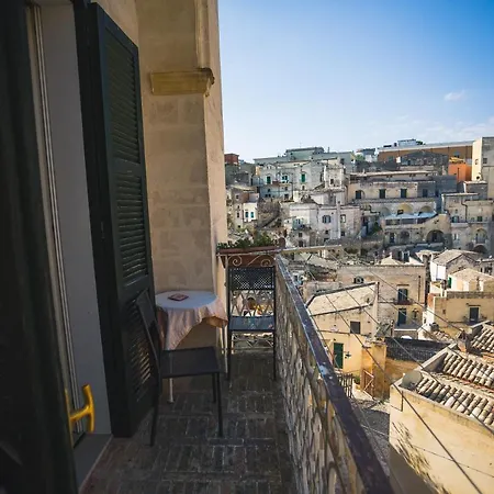 Donna Lina Bed and Breakfast Matera Buitenkant foto