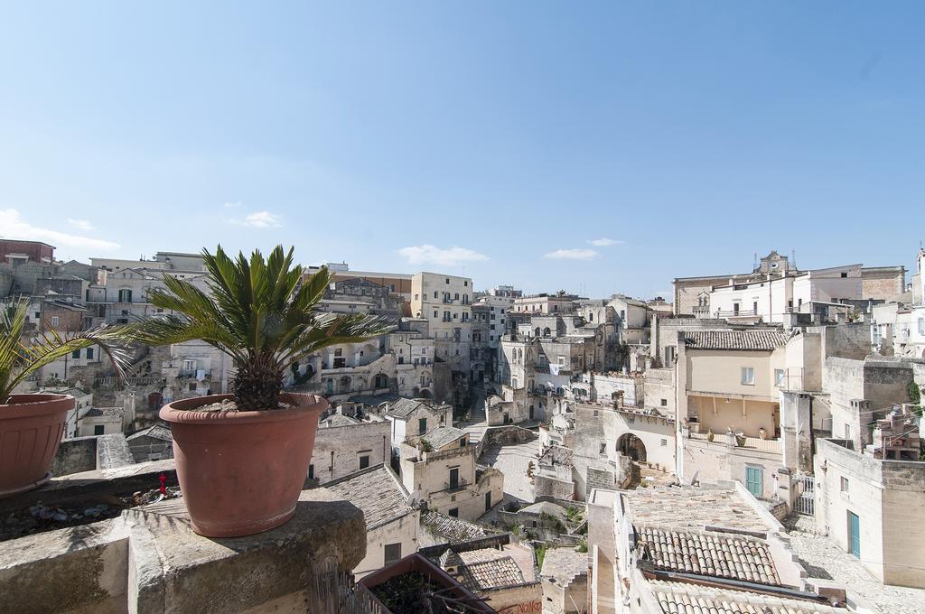 Donna Lina Matera